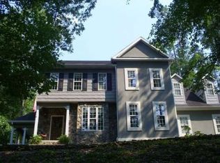 630 Walton Way, Macon, GA 31204