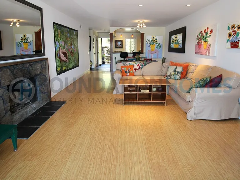 707 S Eliseo Dr — Photo 6