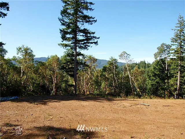 2110 Summit Lake Shore Road NW photo 1