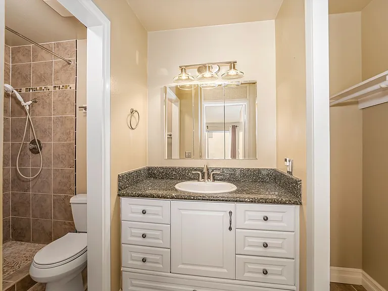 2162 Sweetbriar Rd — Photo 14
