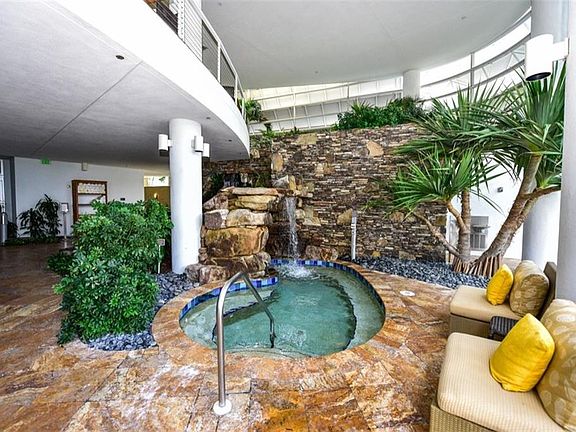 2nd image of 915 Seaside Dr
