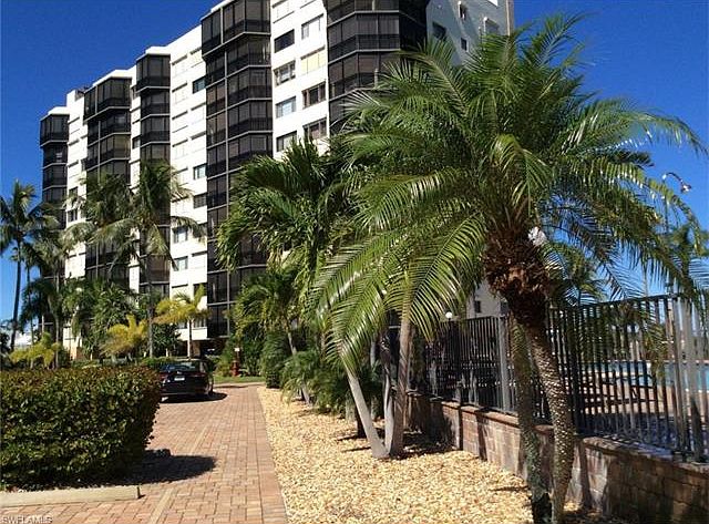 1st image of 4265 Bay Beach Ln APT 523