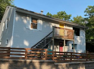 19 W 5th St #B, Parkville, MO 64152