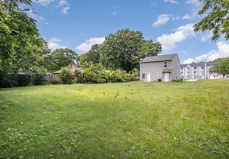 4206 Wilson Ln — Photo 28