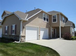 453 W Hawthorn St, Gardner, KS 66030