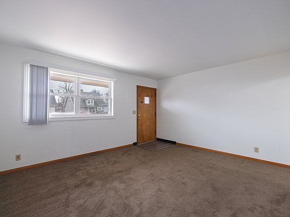 3rd image of 615 S 11th St Unit C