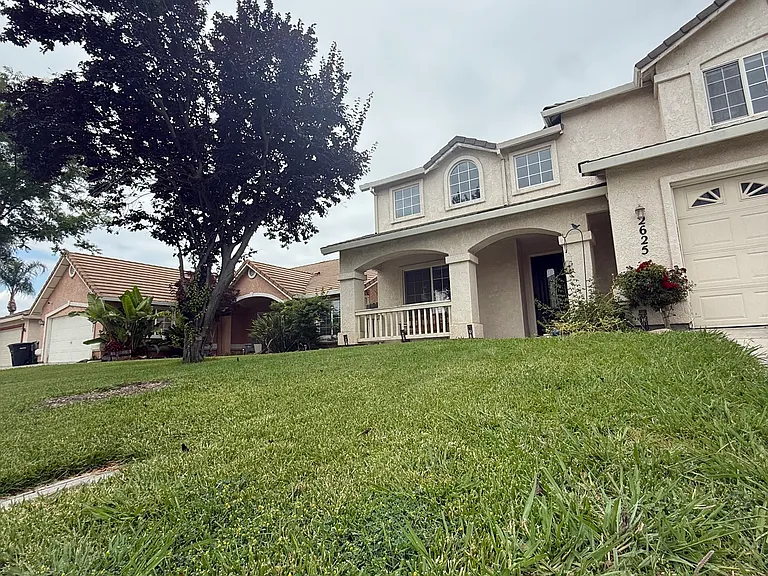 2625 Fiedler Way — Photo 3