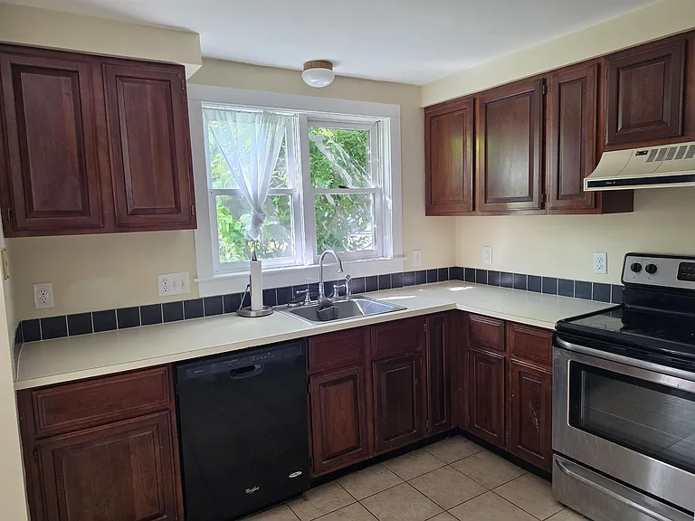 251 Knox Marsh Rd #12 — Photo 6