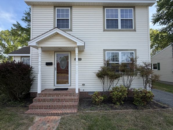 1513 Princess Anne Ln