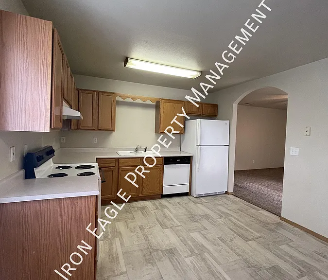 251 S Hawthorne Ave #A — Photo 1