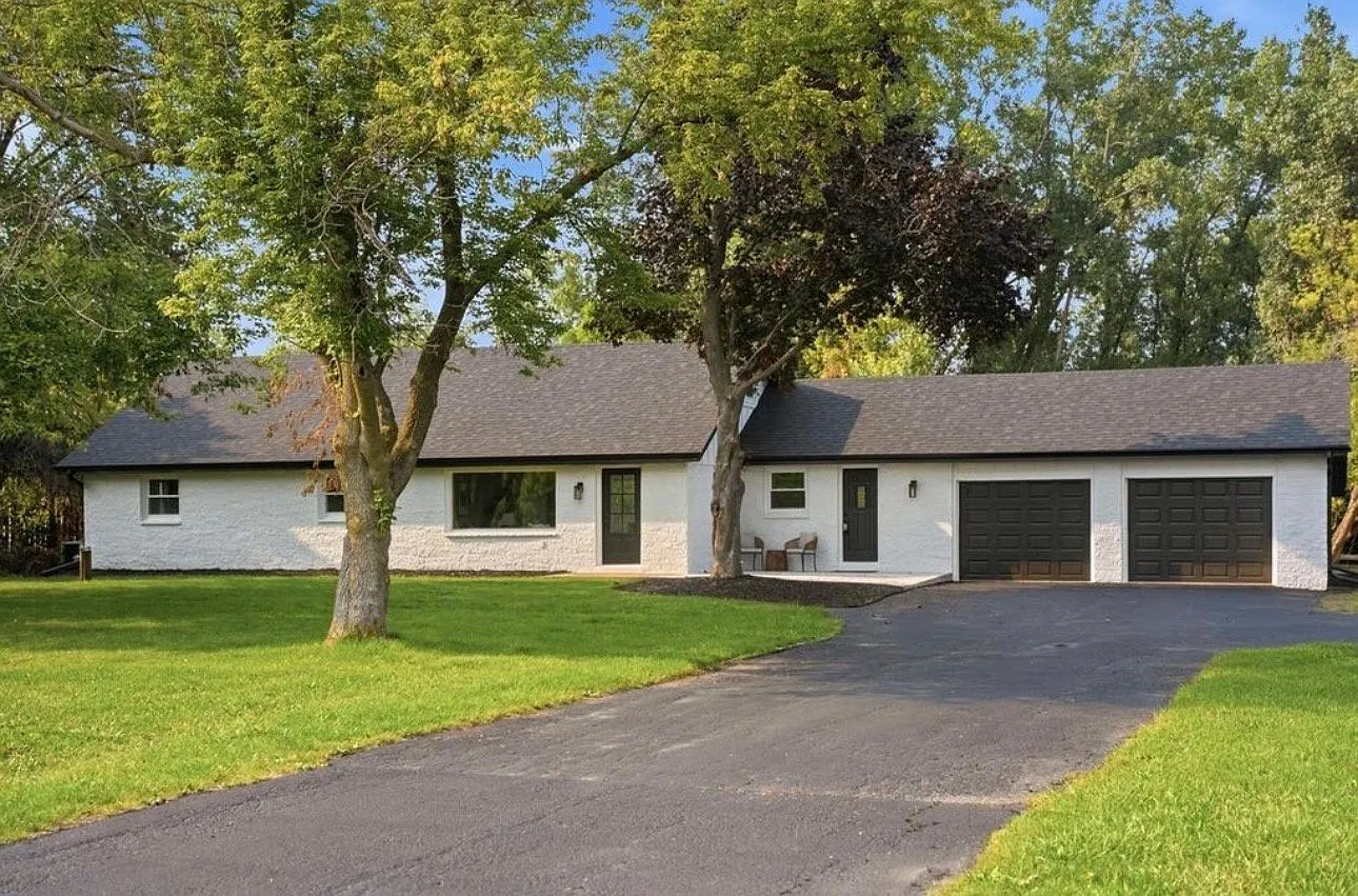 Completely Renovated 5-Bedroom Home in Mequon - Available Now! — Photo 1