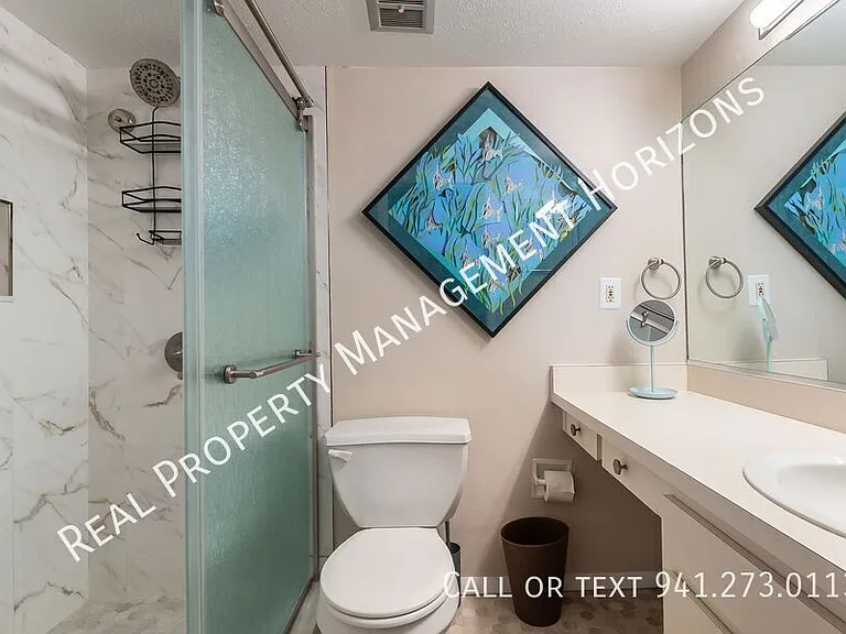 2121 Wood St #230G — Photo 15