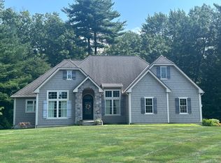 3 Pondview Dr, East Longmeadow, MA 01028