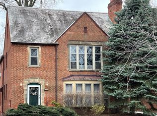 19442 Winslow Rd, Shaker Heights, OH 44122