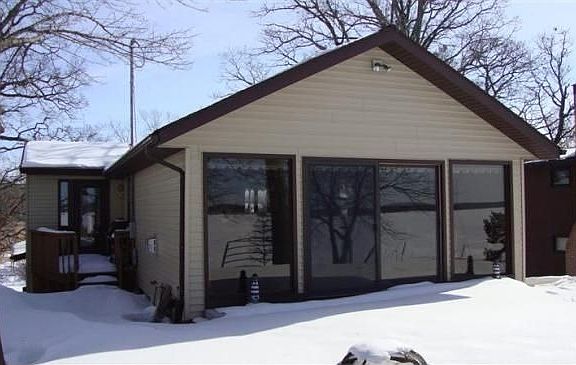 2nd image of 2841 Crescent Dr