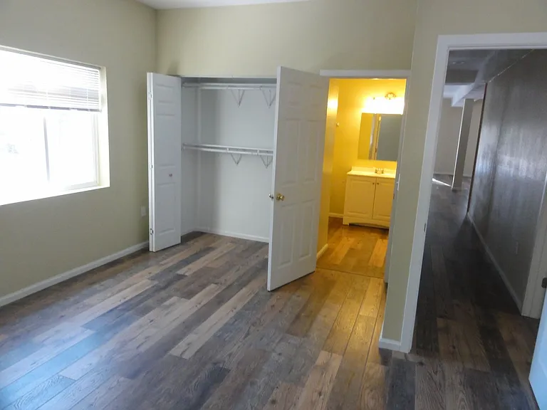 30856 Kings Valley Way — Photo 25