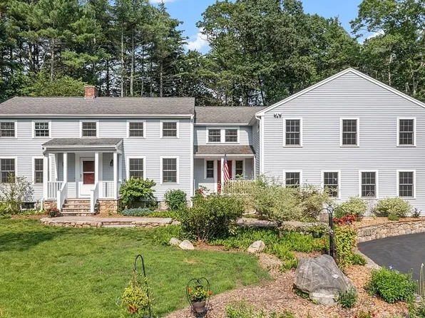 126 Willard Grant Rd, Sudbury, MA 01776