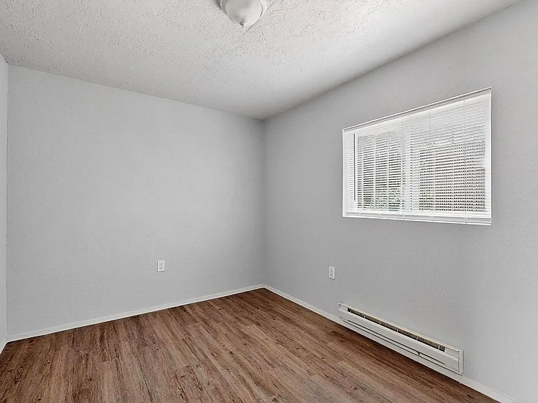 5817 Central Avenue NW — Photo 7