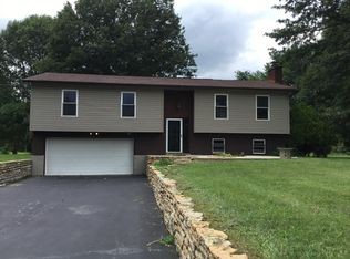 3063 Lindale Mount Holly Rd, Amelia, OH 45102