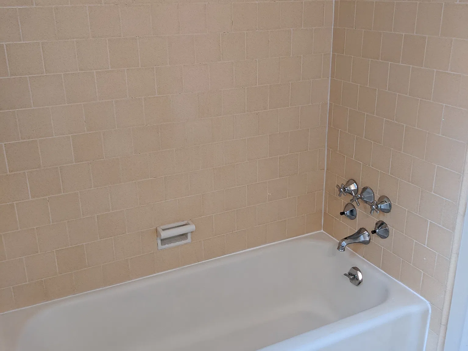 1 bed, 650 sqft, $2,750 — Photo 4