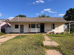 1414 E Francis Ave, Pampa, TX 79065