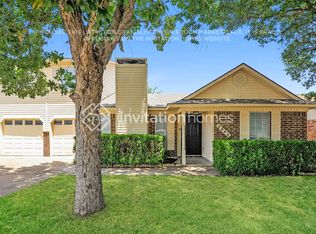 5905 Oak Hill Rd, Watauga, TX 76148