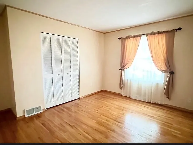 26888 Sweetbriar Dr — Photo 15