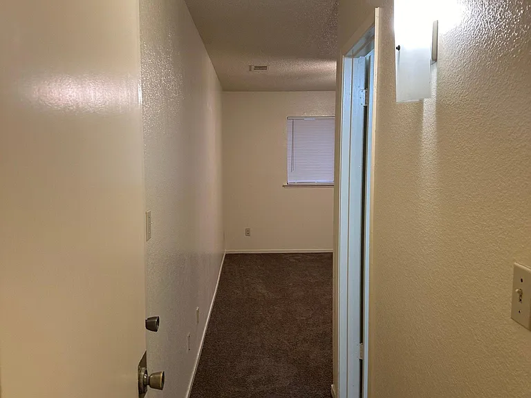 128 Alamos Ave #101 — Photo 7