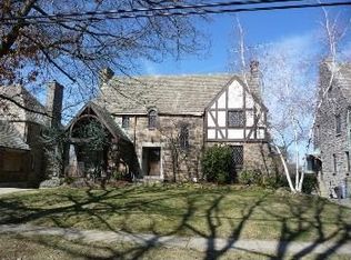 1424 Navahoe Dr, Pittsburgh, PA
