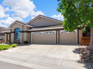 9184 Royal Heights Ct, Elk Grove, CA 95624