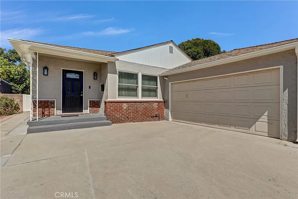 3 bed, 1814 sqft, $4,500 — Photo 2
