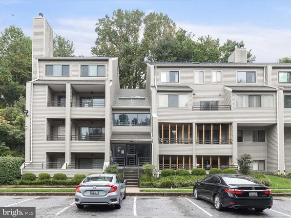 8101 Greenspring Way APT G, Owings Mills, MD 21117