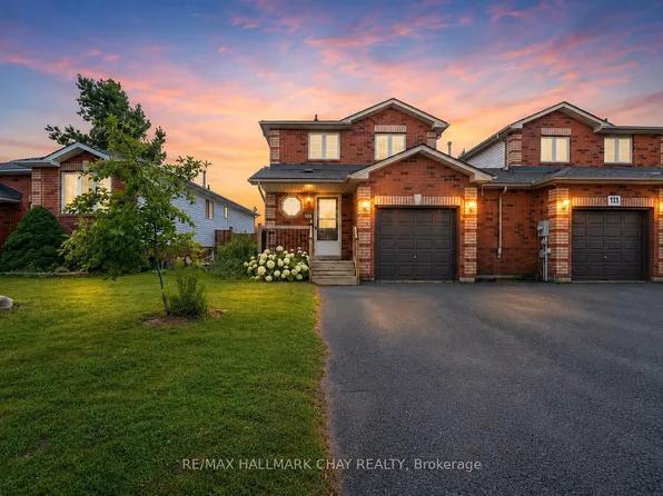 109 Wessenger Dr, Barrie, ON L4N 8P5