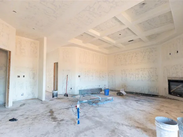 10364 SW 56th St, Mustang, OK 73064