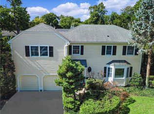 168 Ferndale Rd, Scarsdale, NY 10583