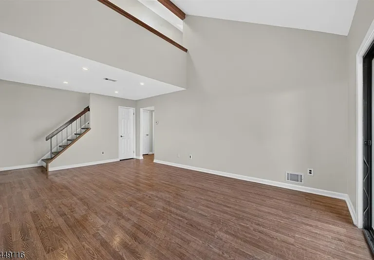 94 Beverly Hill Ter — Photo 3