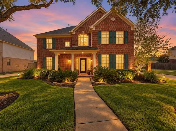 8323 Gentlewood Ct, Houston, TX 77095