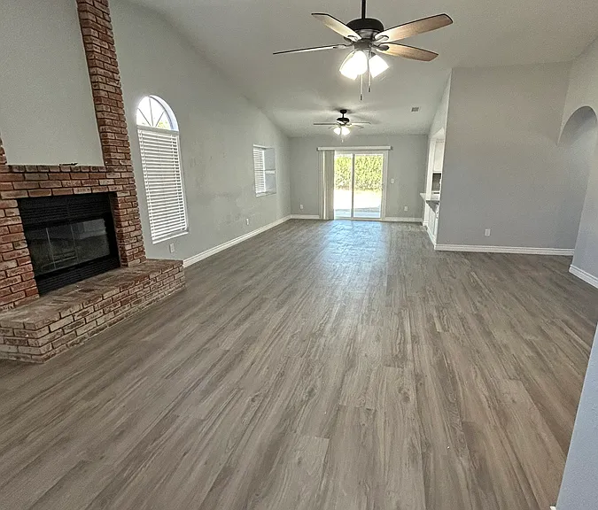 17530 Aspen St — Photo 5