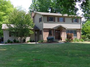 723 Tanglewood Rd, Hermitage, PA 16148