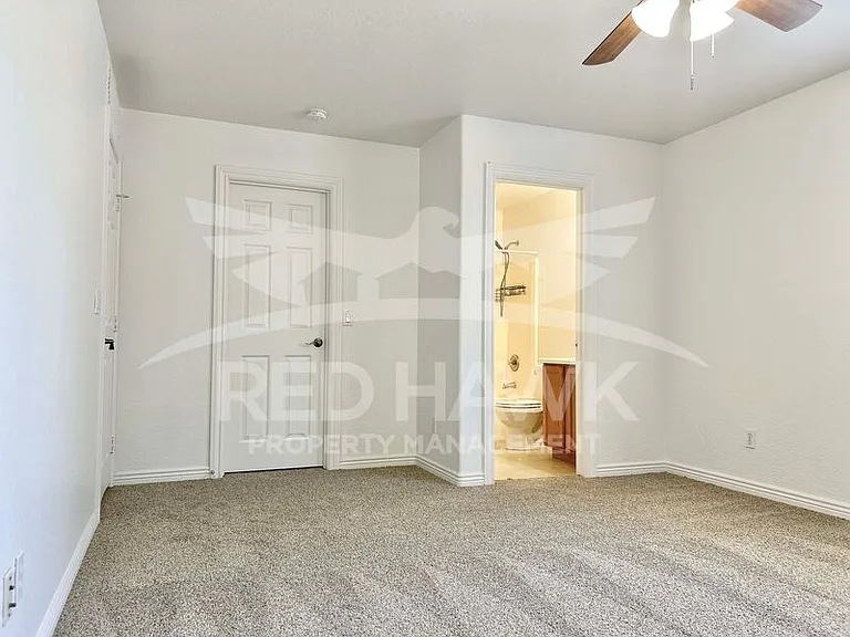 3106 S 100th Ln — Photo 8