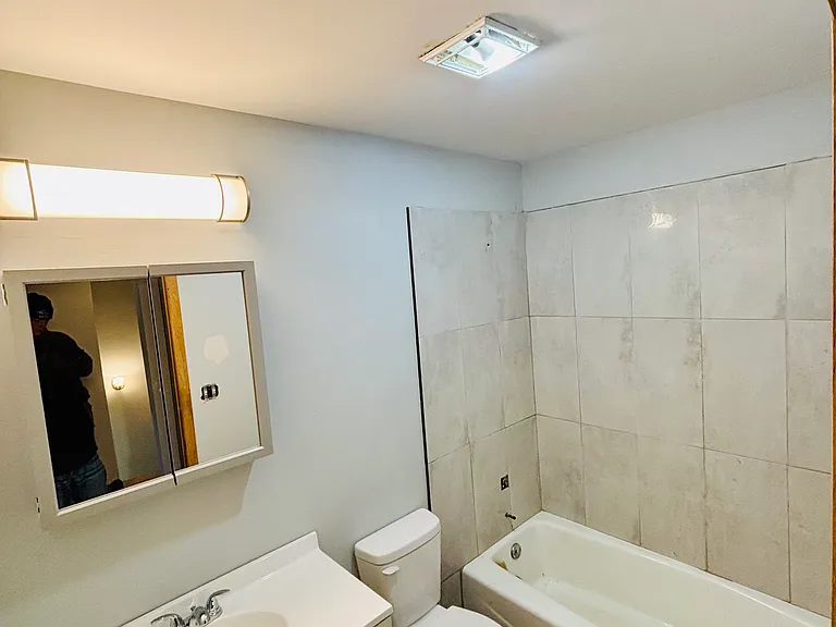 177 Uteg St #206C — Photo 41