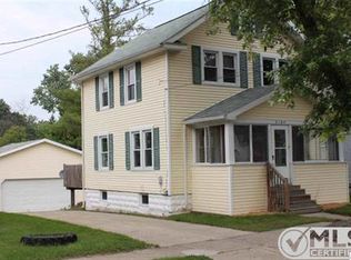 2104 Leroy St, Jackson, MI 49202