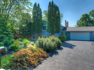 17739 Weaver Lake Dr N, Maple Grove, MN 55311