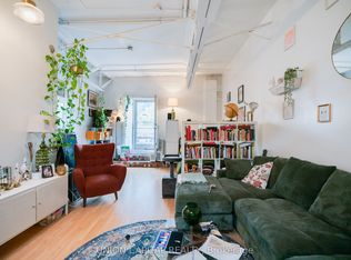 1463 Davenport Rd #203, Toronto, ON M6H2H6