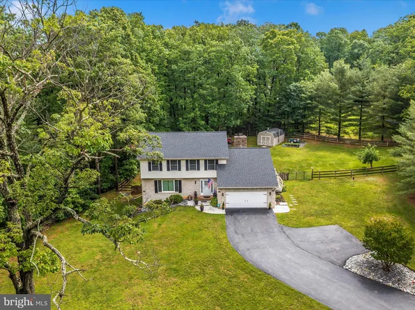 4024 Roop Rd, New Windsor, MD 21776
