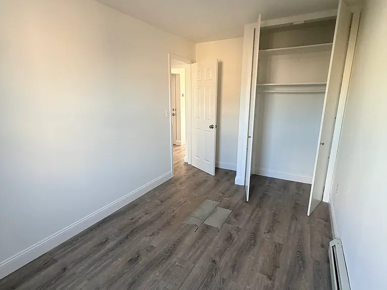 428 Franklin St #2 — Photo 3