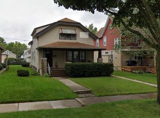 1552 S 58th St, West Allis, WI 53214