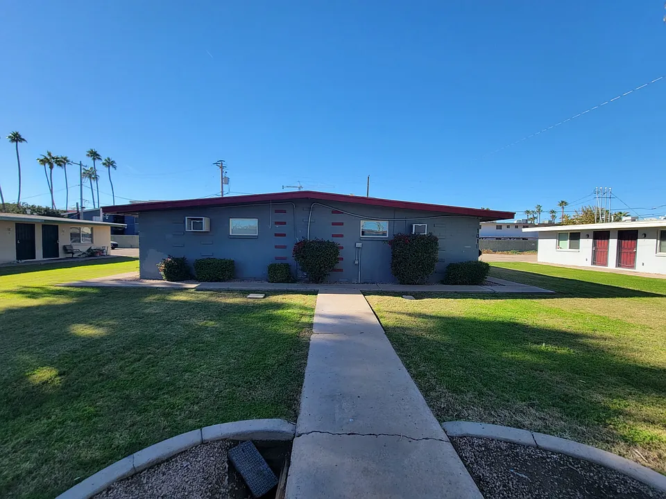 1016 S Mariana St #1