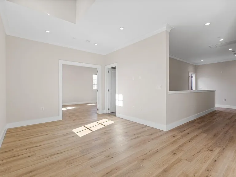 195 Carmel Ave #A — Photo 10