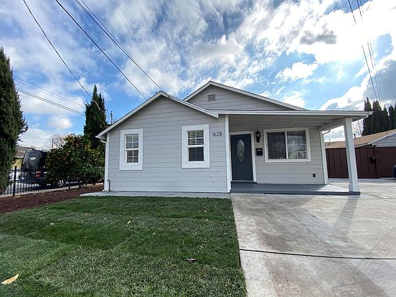 5th image of 1628 E San Antonio St
